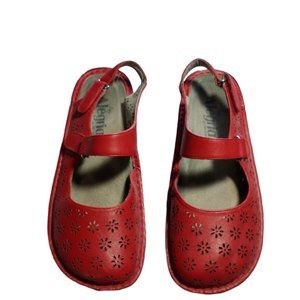 Alegria:  Jemma Sandal